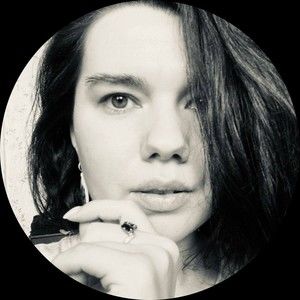 Meet your Posher, Lana